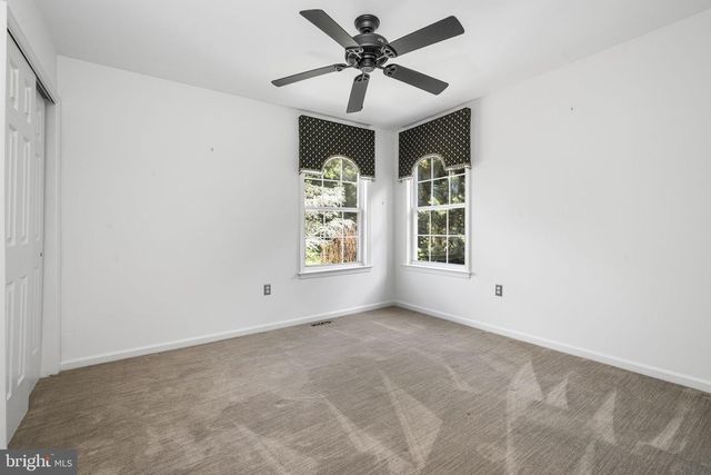 17 HIGHVIEW RD, Downingtown, PA 19335