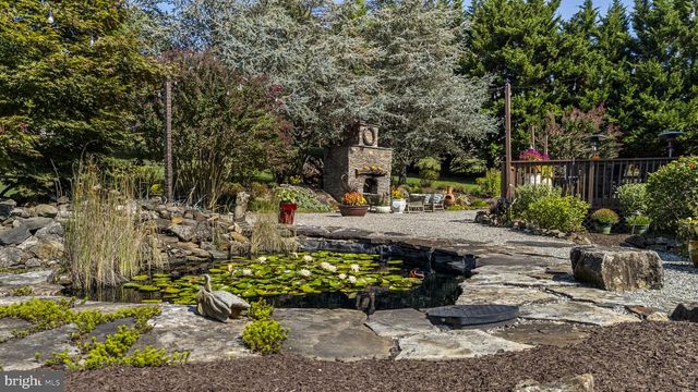 17 HIGHVIEW RD, Downingtown, PA 19335