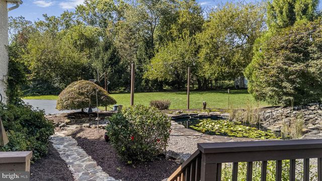 17 HIGHVIEW RD, Downingtown, PA 19335