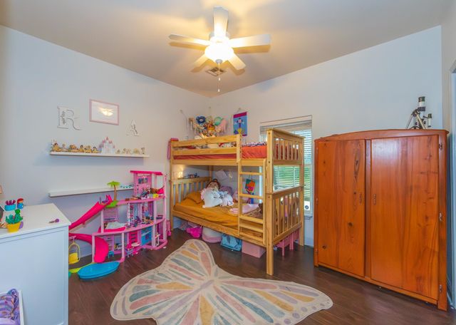 319 Chateau Dr, Lockport, LA 70374
