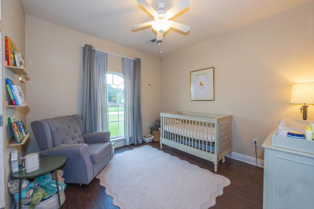 319 Chateau Dr, Lockport, LA 70374