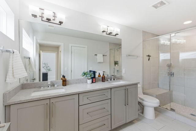 426 Patterson St, Nashville, TN 37211