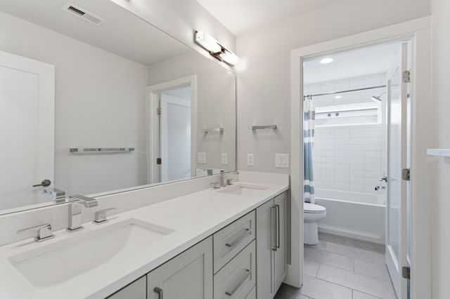 426 Patterson St, Nashville, TN 37211