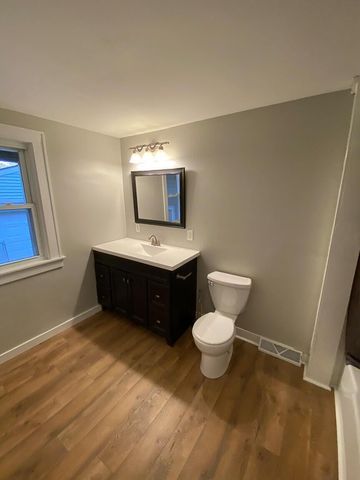 321 Adolph Avenue, Rockford, MI 49341