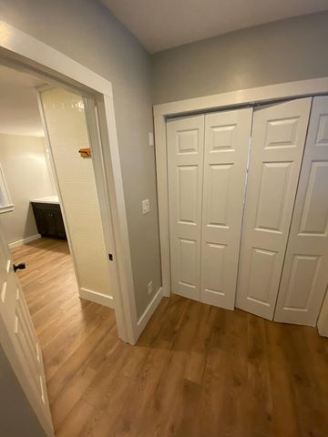 321 Adolph Avenue, Rockford, MI 49341