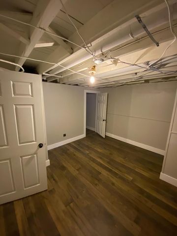 321 Adolph Avenue, Rockford, MI 49341