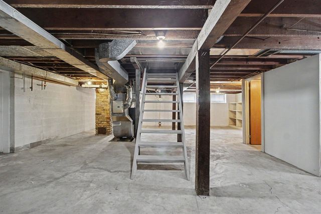 4500 E Huron River Drive, Ann Arbor, MI 48105
