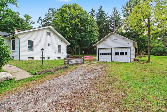 4500 E Huron River Drive, Ann Arbor, MI 48105