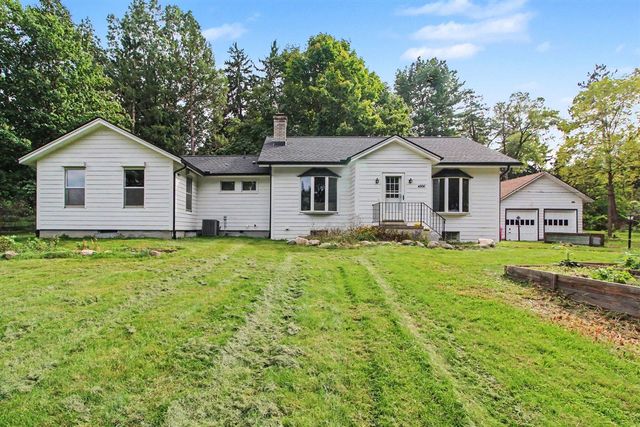 4500 E Huron River Drive, Ann Arbor, MI 48105