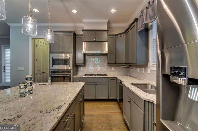 202 Golden Banner Avenue, Marietta, GA 30060