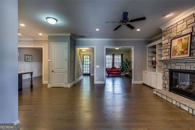 202 Golden Banner Avenue, Marietta, GA 30060
