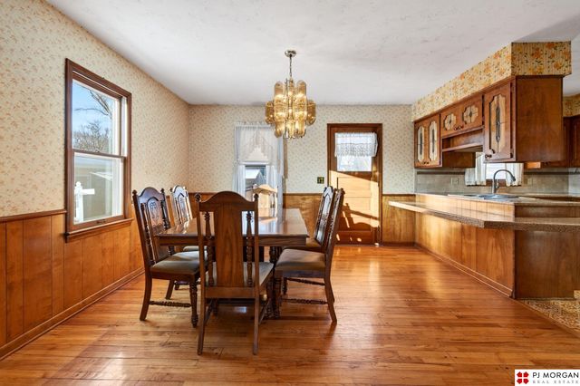 9812 Manderson Street, Omaha, NE 68134