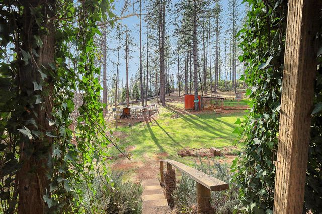 14872 Vavassuer, Brownsville, CA 95919