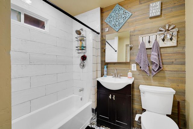 14872 Vavassuer, Brownsville, CA 95919