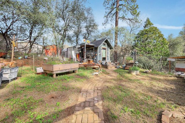 14872 Vavassuer, Brownsville, CA 95919