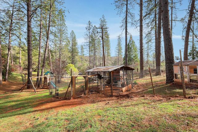 14872 Vavassuer, Brownsville, CA 95919