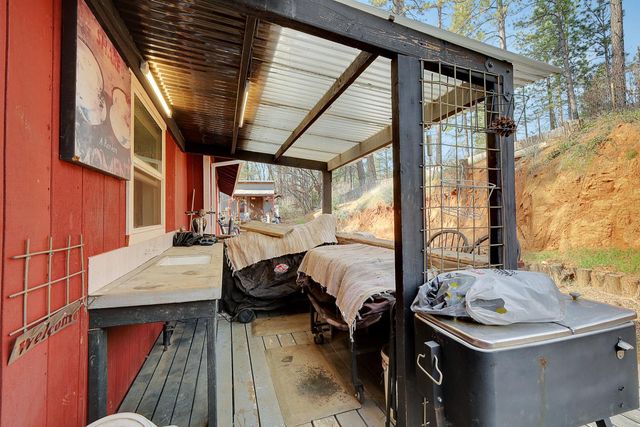 14872 Vavassuer, Brownsville, CA 95919