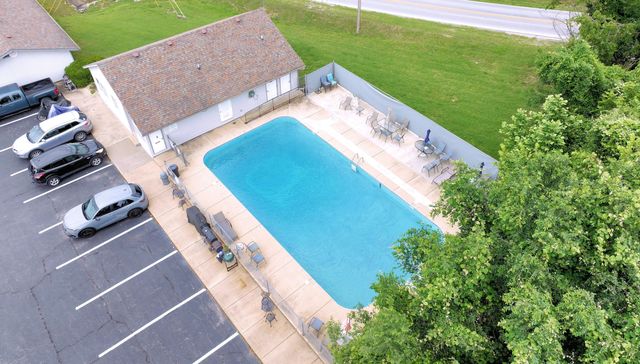 2529 State Highway 176 B2, Rockaway Beach, MO 65740