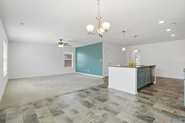 103 Edgestone Drive, Harvest, AL 35749