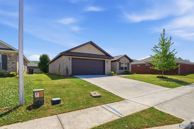 103 Edgestone Drive, Harvest, AL 35749