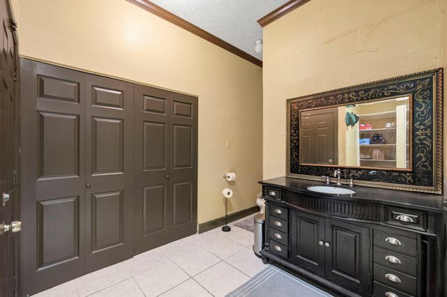 7442 San Benito Drive, Houston, TX 77083