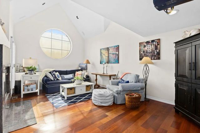 1303 Cypress, Hermosa Beach, CA 90254