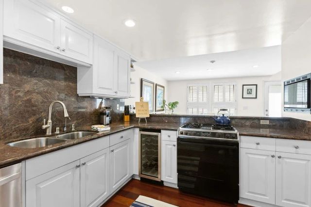 1303 Cypress, Hermosa Beach, CA 90254