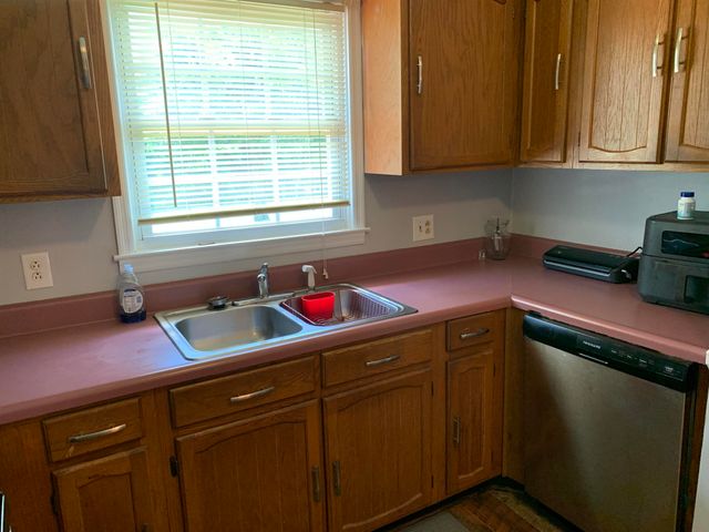 247 Sequoia Drive, Spartanburg, SC 29306