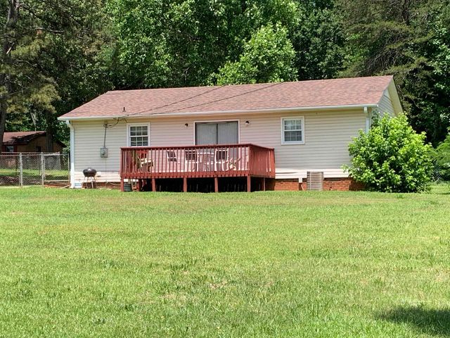247 Sequoia Drive, Spartanburg, SC 29306