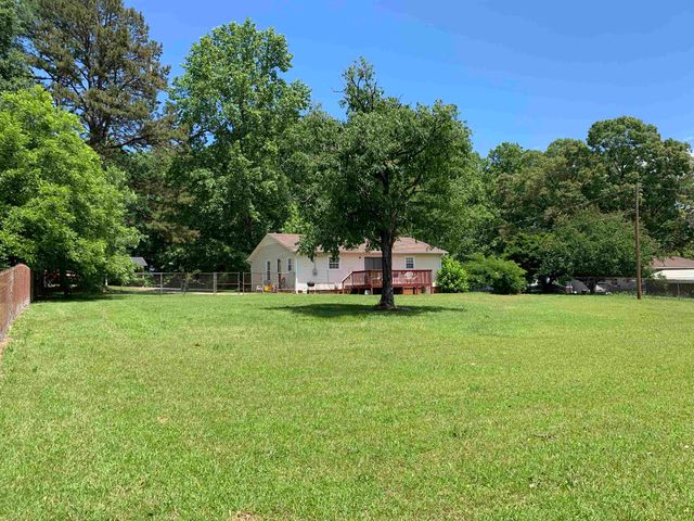 247 Sequoia Drive, Spartanburg, SC 29306