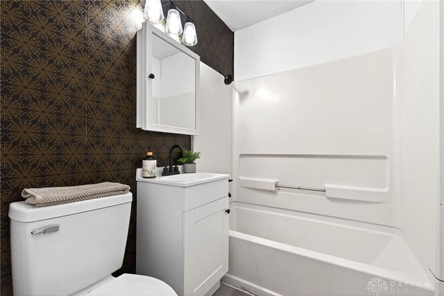 419 Lindenwood Road, Dayton, OH 45417