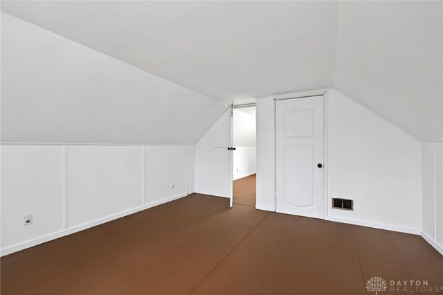 419 Lindenwood Road, Dayton, OH 45417