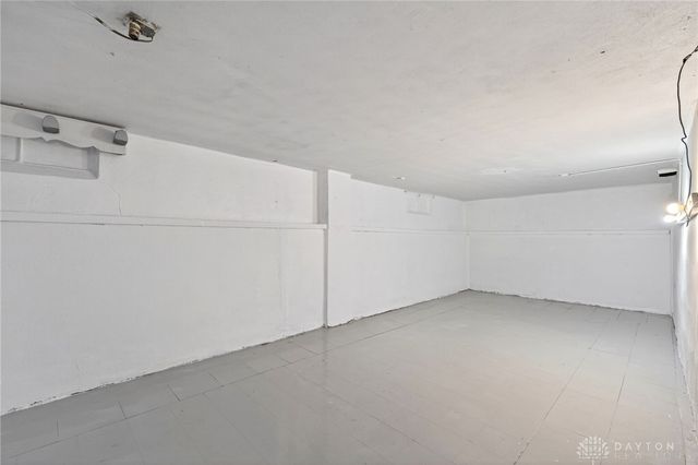 419 Lindenwood Road, Dayton, OH 45417