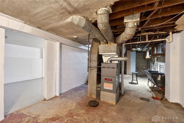 419 Lindenwood Road, Dayton, OH 45417