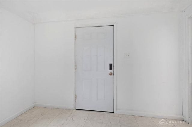 419 Lindenwood Road, Dayton, OH 45417