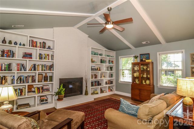 500 Laurel Fork Drive, Matthews, NC 28105
