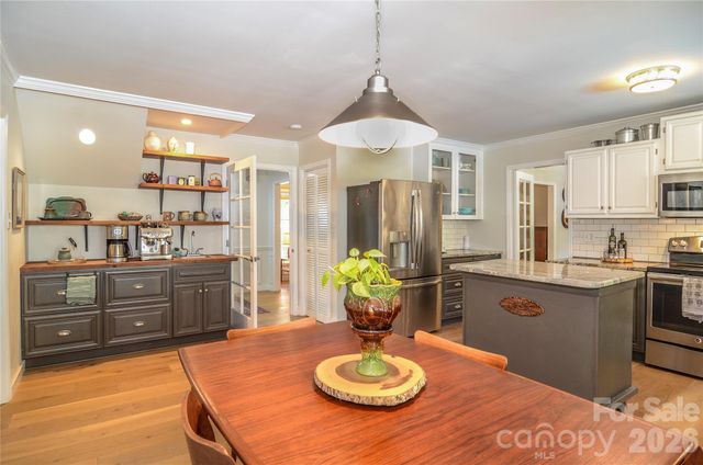 500 Laurel Fork Drive, Matthews, NC 28105