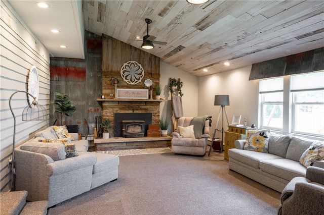 63 Minard Run Road, Bradford Town, PA 16701