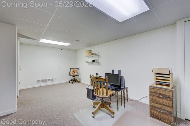 4439 Larkspur Court, Warren, MI 48092