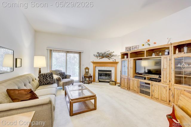4439 Larkspur Court, Warren, MI 48092