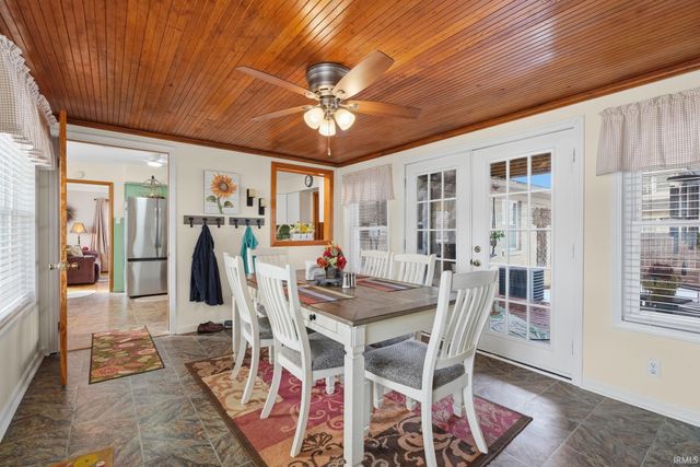 402 N Gibson Street, Princeton, IN 47670