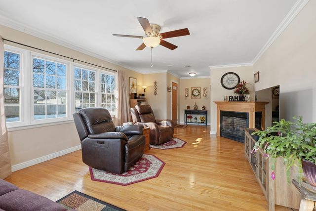 402 N Gibson Street, Princeton, IN 47670