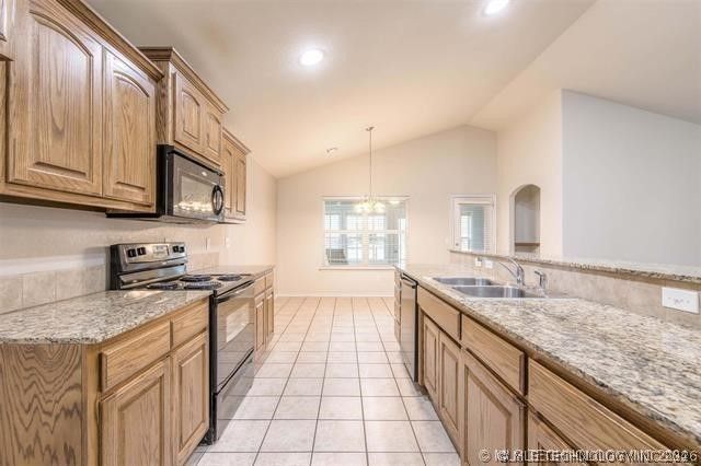 9010 N 156th East Avenue, Owasso, OK 74055