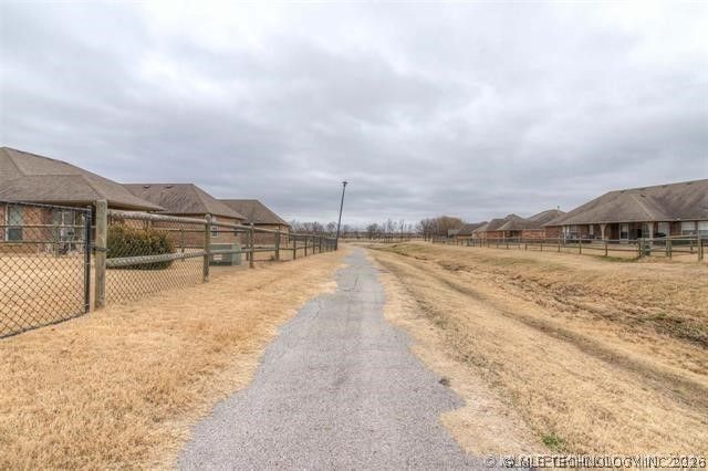 9010 N 156th East Avenue, Owasso, OK 74055