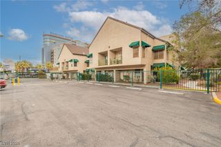 450 Elm Drive 206, Las Vegas, NV 89169