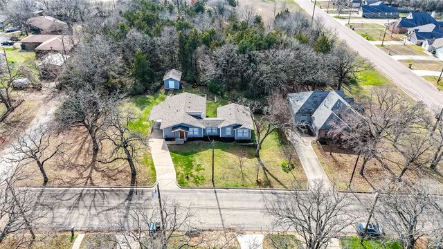 938 Amsden Street, Denison, TX 75020