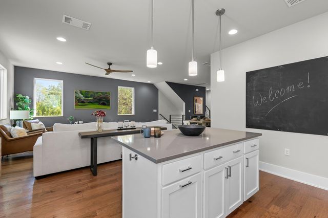 7920 Yellow Thistle TRL 41, Austin, TX 78735