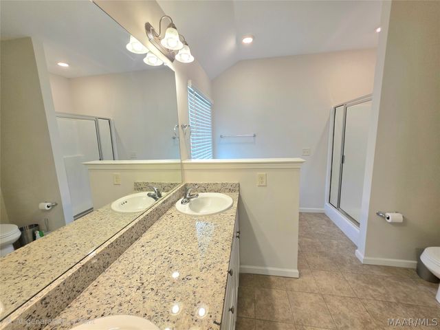 2405 Landing Loop, Deatsville, AL 36022