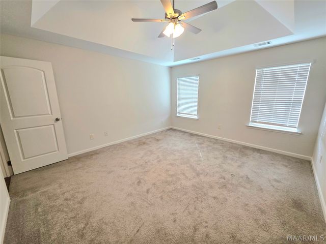 2405 Landing Loop, Deatsville, AL 36022