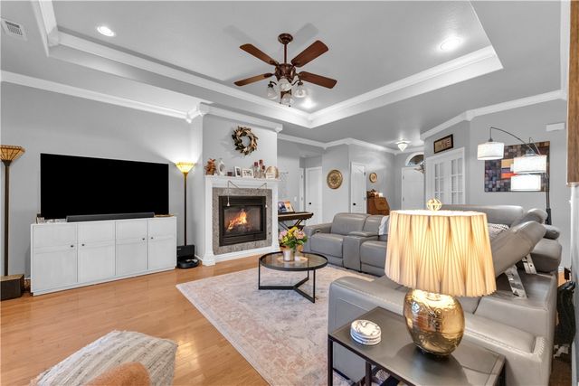 21 Pennine, Bella Vista, AR 72714